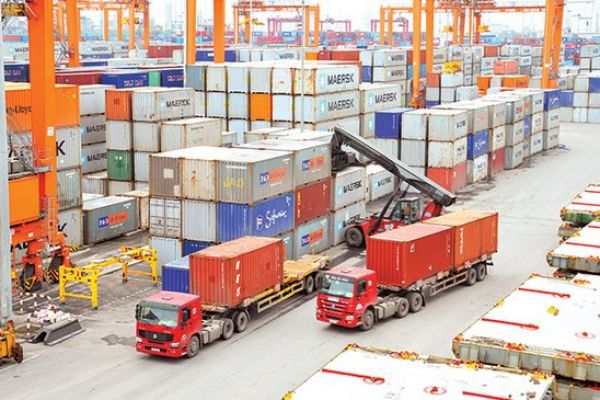 Nhập hàng Trung Quốc chính ngạch về Tây Ninh – Long An